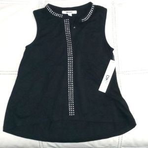 A Women's black sleeveless top NWT